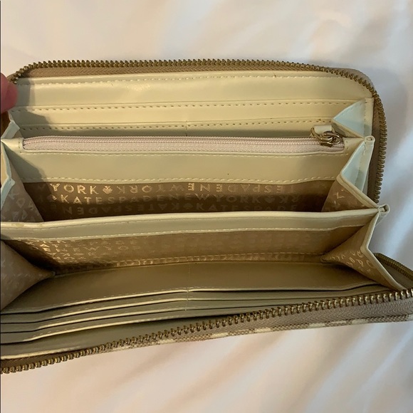 Kate Spade Spencer Canvas Zip Around Wallet - Picture 4 of 4